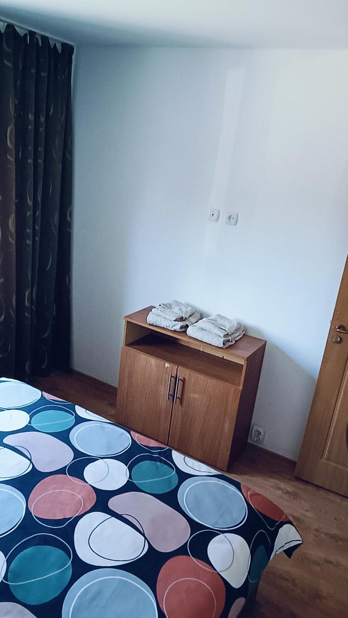 Dana Apartment Питещ Екстериор снимка